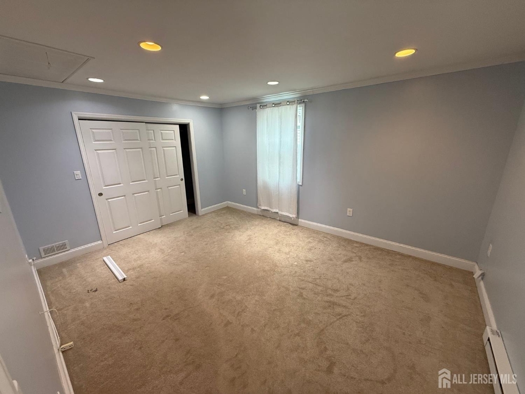 35 Maplewood Avenue - Photo 9