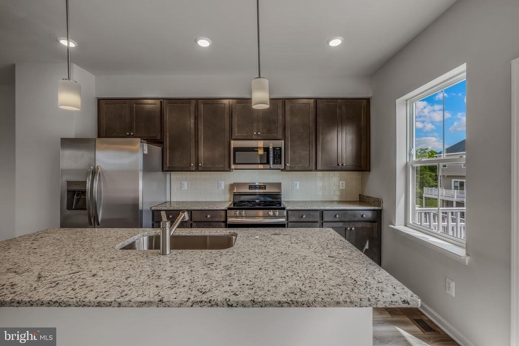 1230 Cedar Valley Road - Photo 4