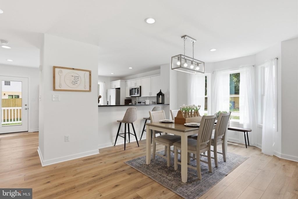 242 Blue Ridge Avenue - Photo 9