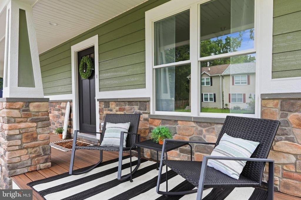 242 Blue Ridge Avenue - Photo 3