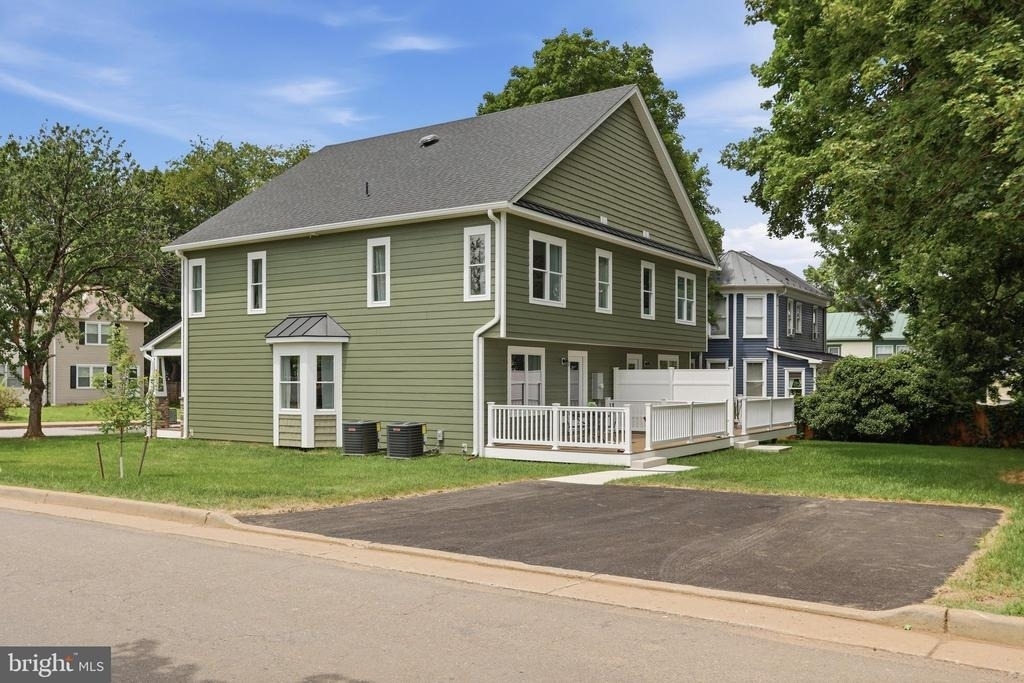 242 Blue Ridge Avenue - Photo 35