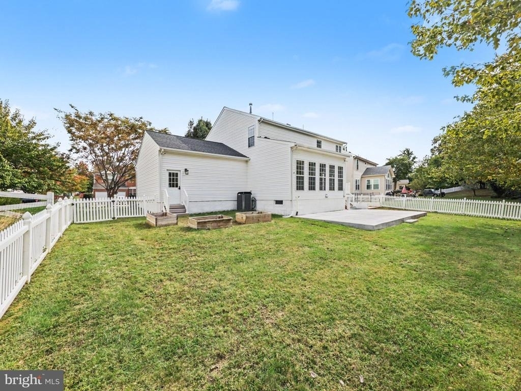123 Hunton Drive - Photo 2
