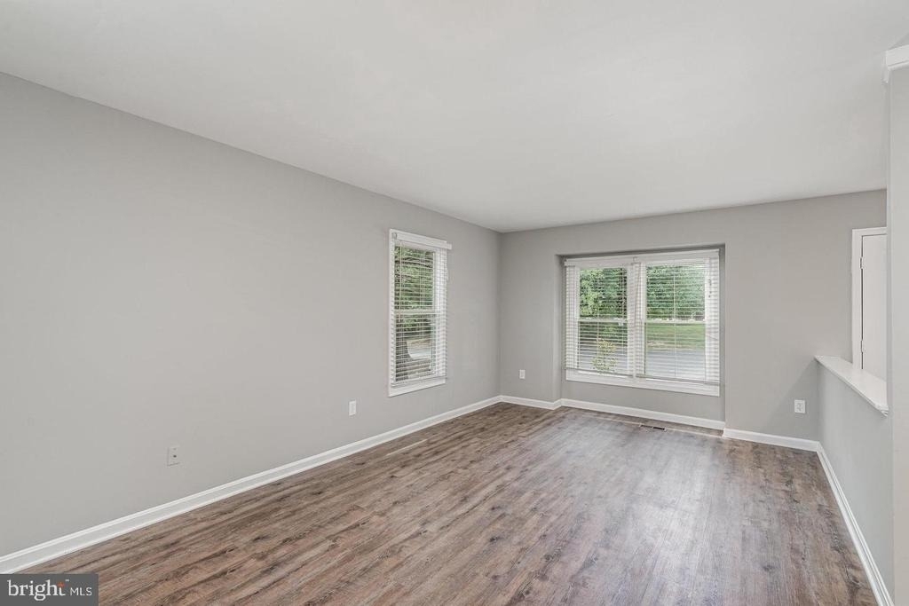 10701 Houck Drive - Photo 13