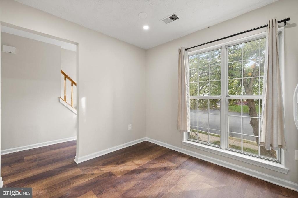 2821 Madeira Court - Photo 7