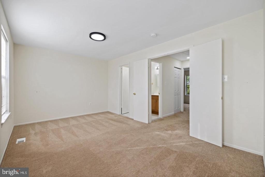 2821 Madeira Court - Photo 19