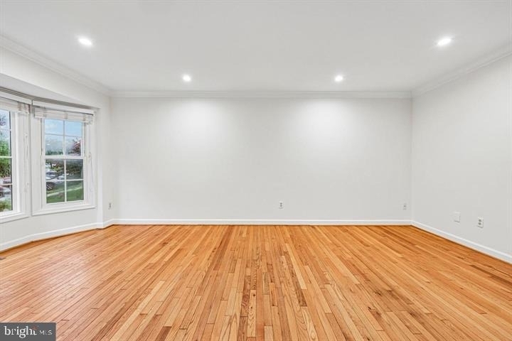 21208 Hedgerow Terrace - Photo 16