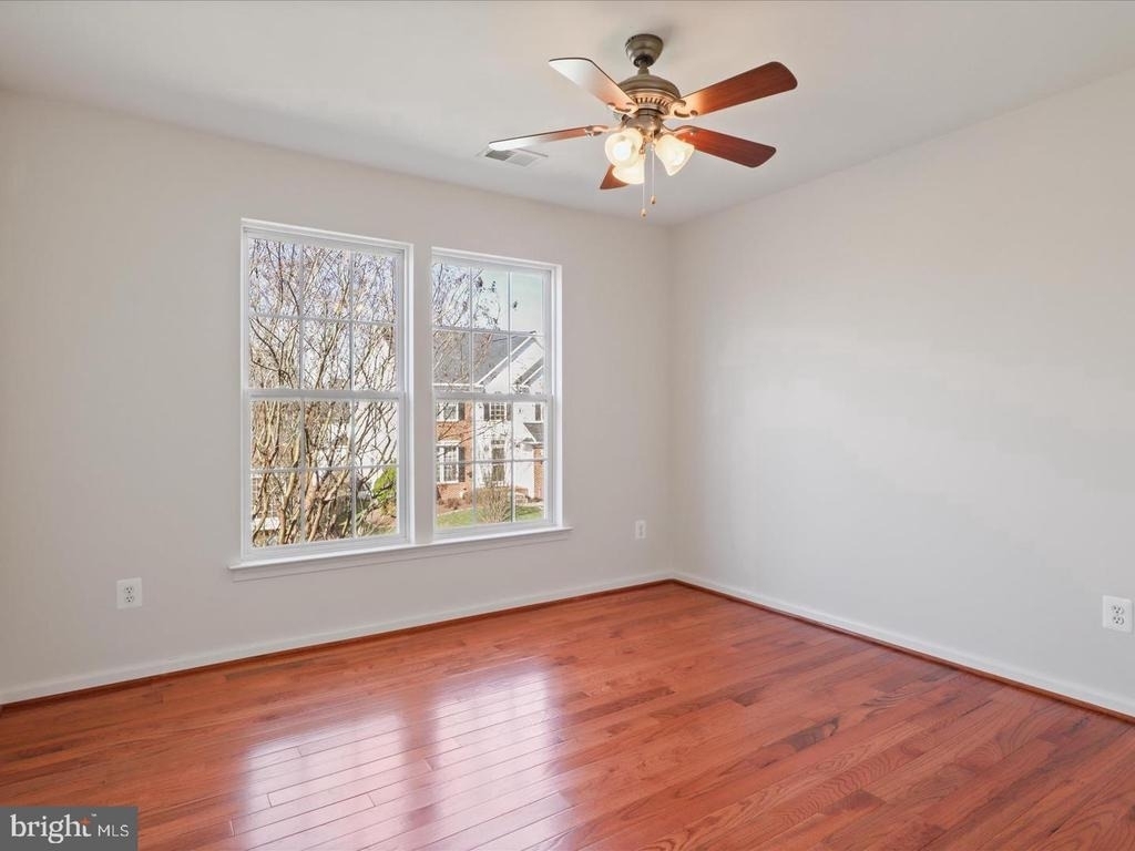 43417 Spring Cellar Court - Photo 32