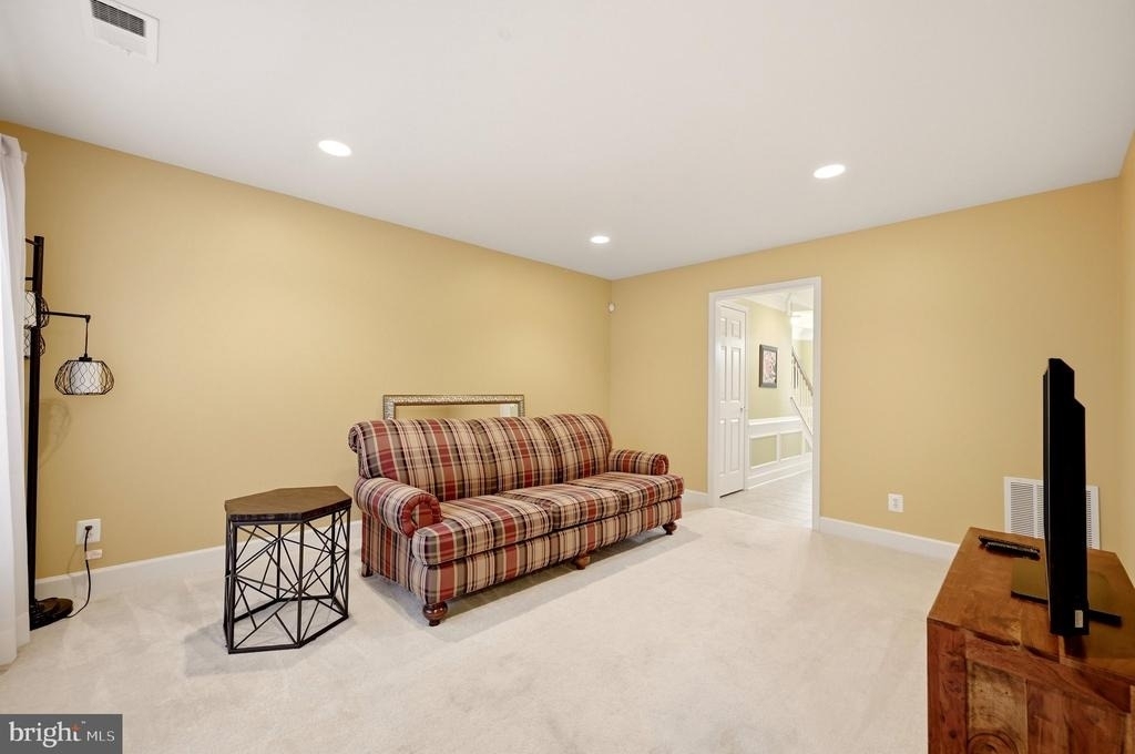 197 Great Laurel Square Se - Photo 5