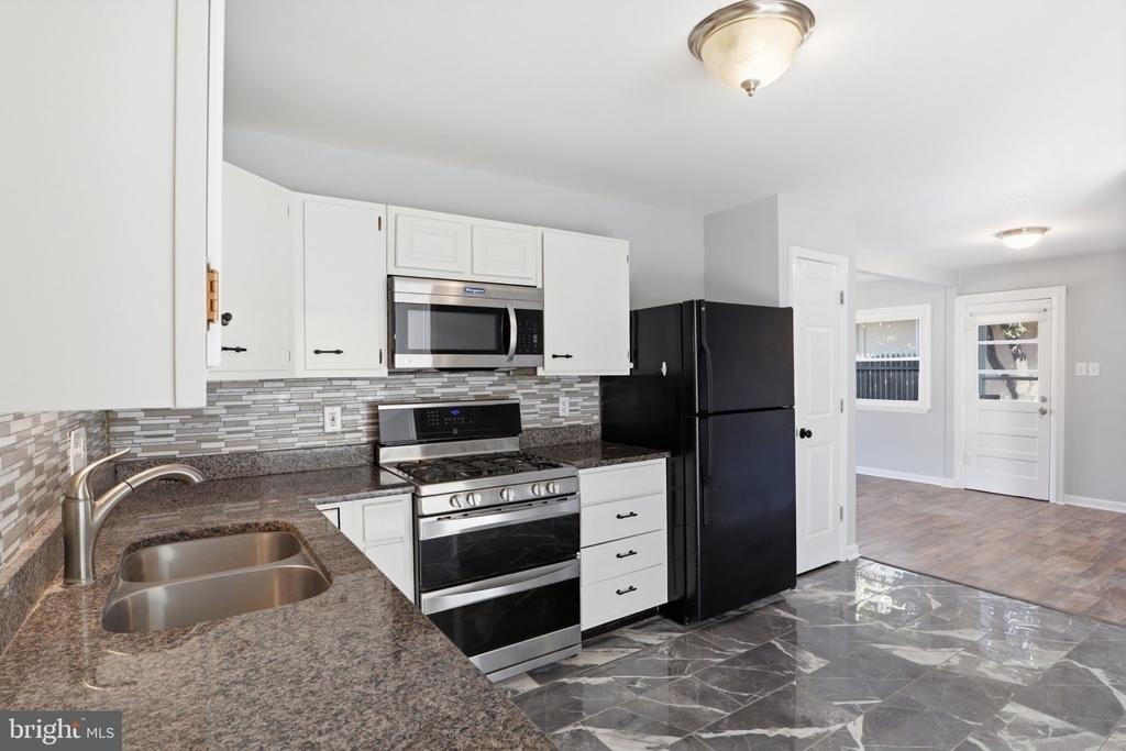 303 W Church Road - Photo 10