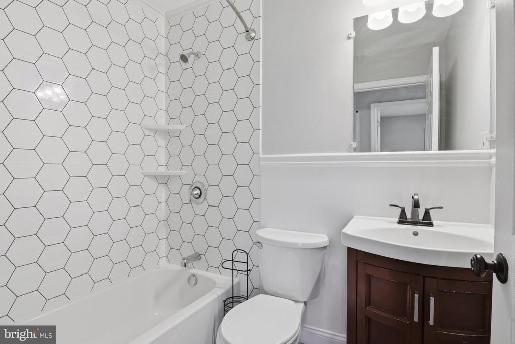 303 W Church Road - Photo 19