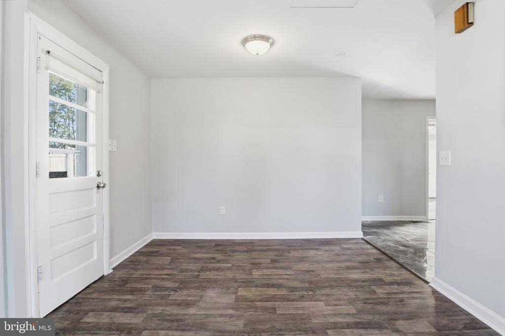 303 W Church Road - Photo 6