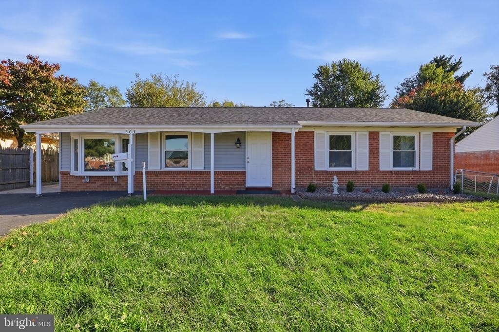 303 W Church Road - Photo 0