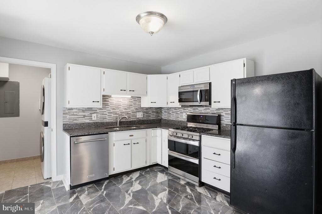303 W Church Road - Photo 11