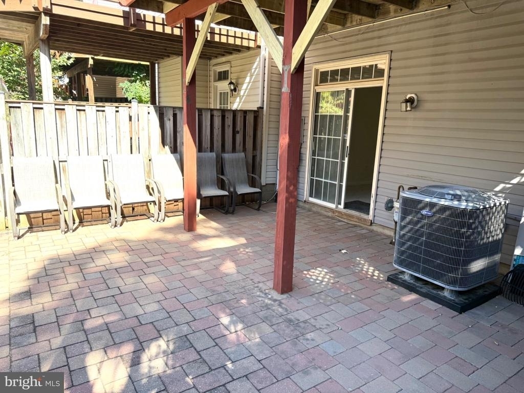 20597 Banbury Square - Photo 37