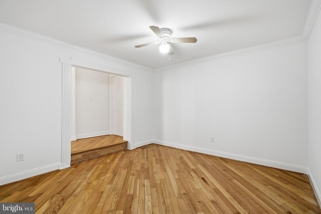 6503 Anna Maria Court - Photo 31