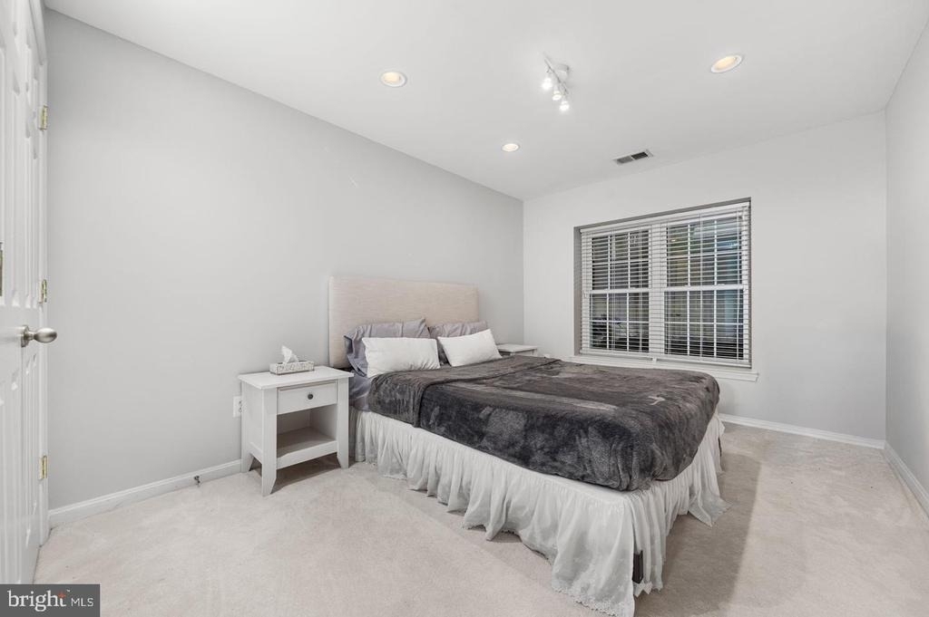 8850 Ashgrove House Lane - Photo 27