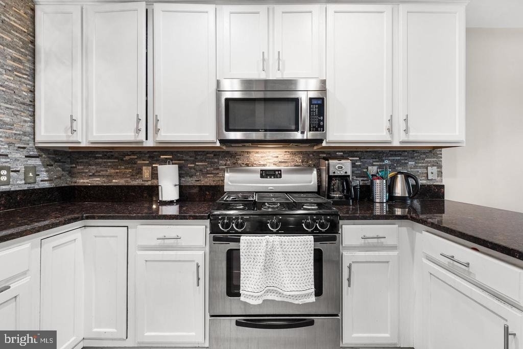 8850 Ashgrove House Lane - Photo 9