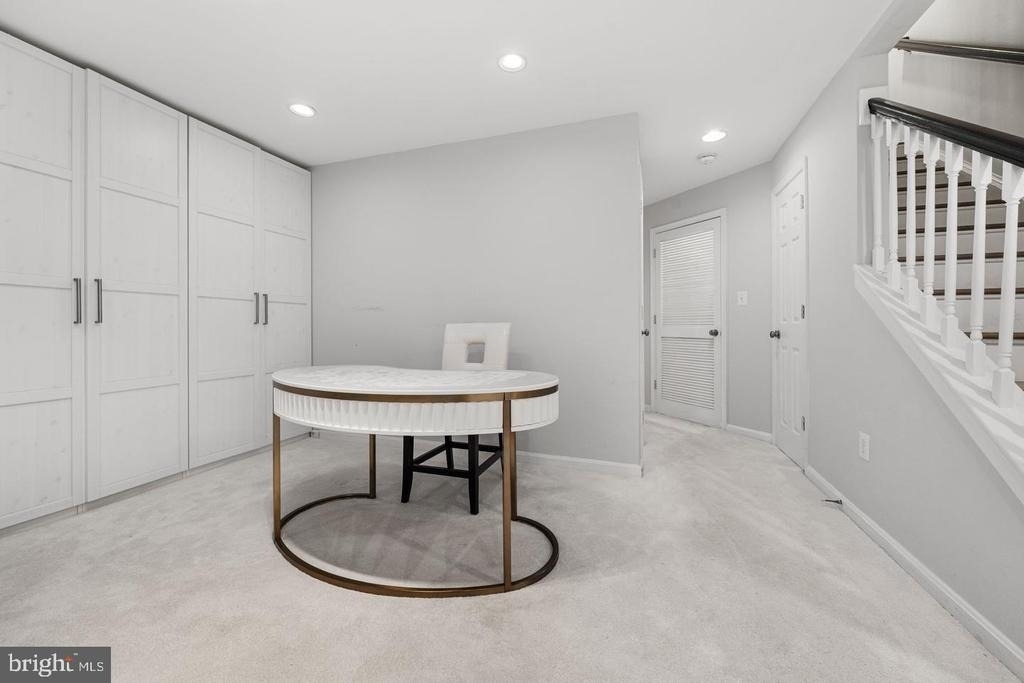 8850 Ashgrove House Lane - Photo 32