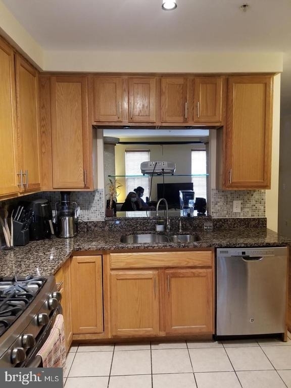 1587 Leeds Castle Drive - Photo 2