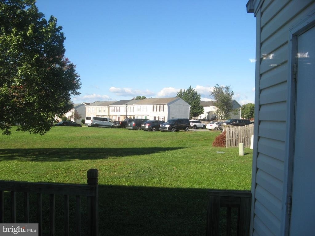 140 Surrey Club Drive - Photo 11