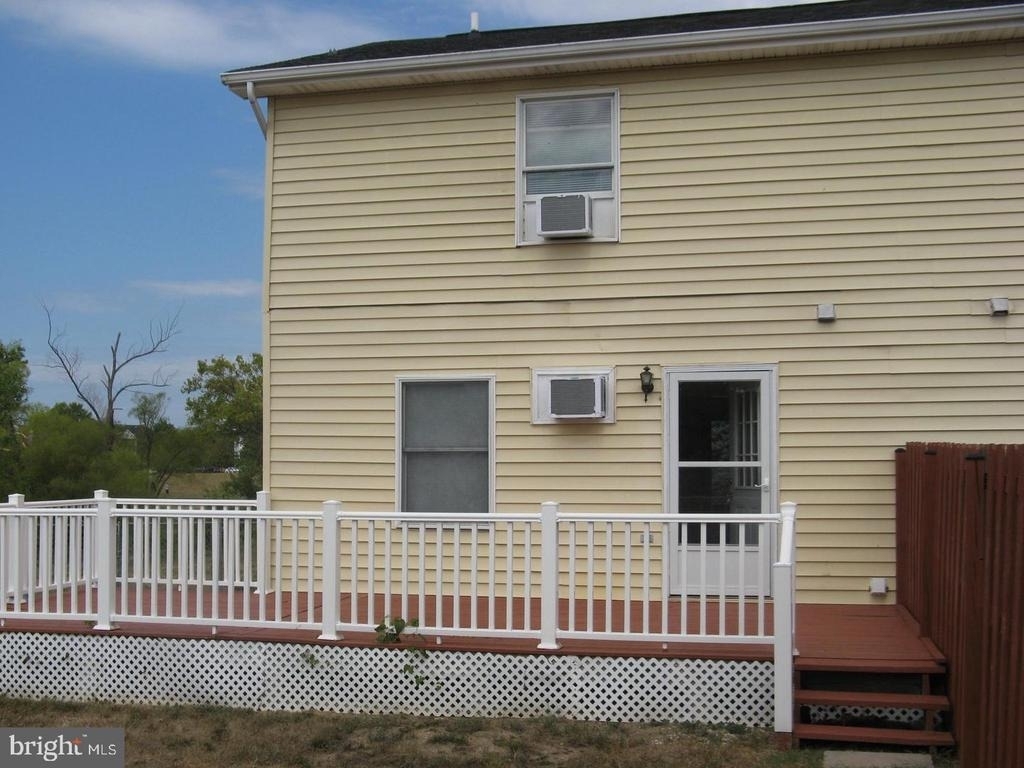 125 Pocono Place - Photo 16