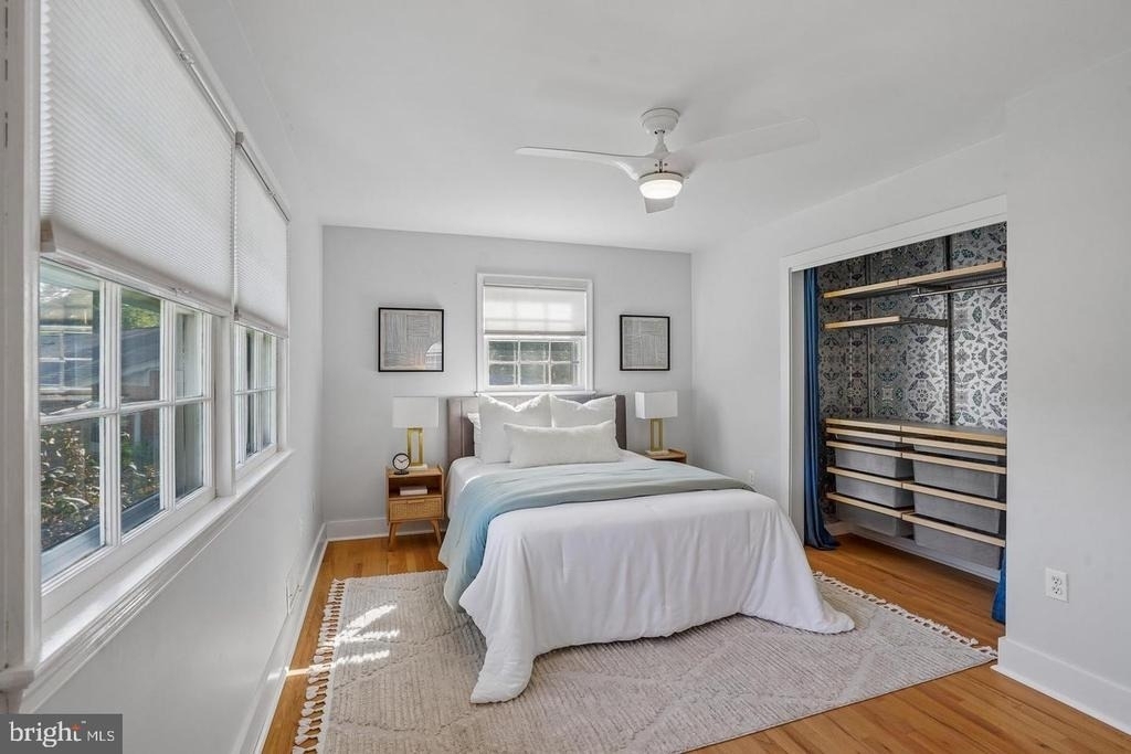 10316 Monroe Court - Photo 10