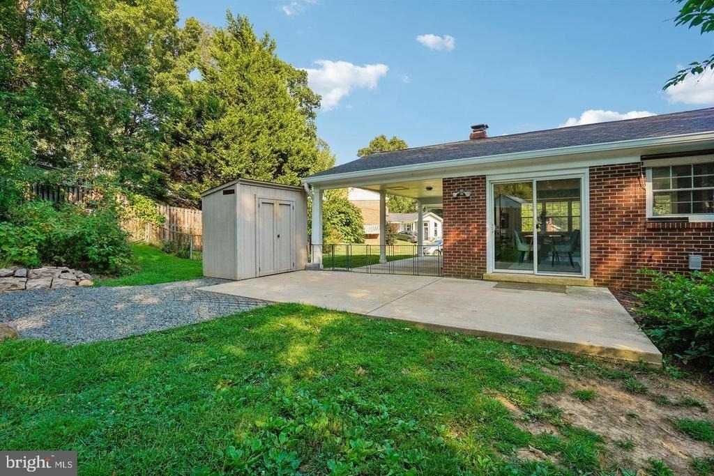 10316 Monroe Court - Photo 30