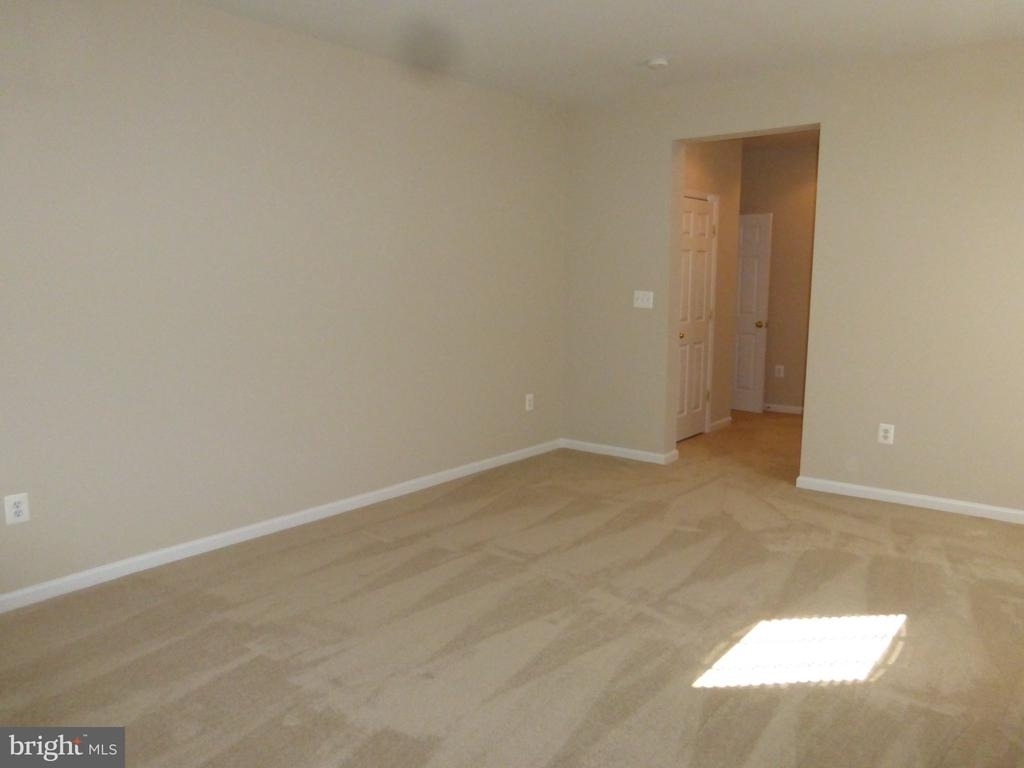 1407 Graham Drive - Photo 13