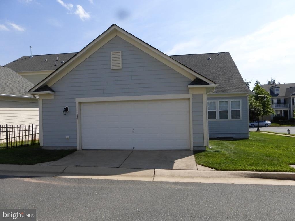 1407 Graham Drive - Photo 24