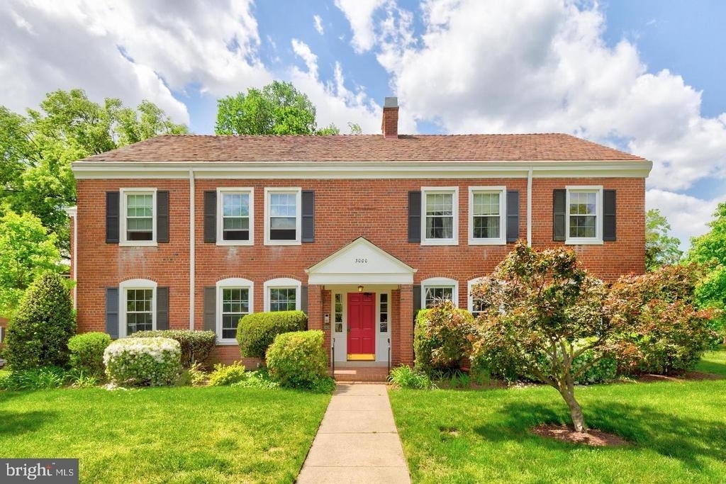 3000 S Columbus Street - Photo 0