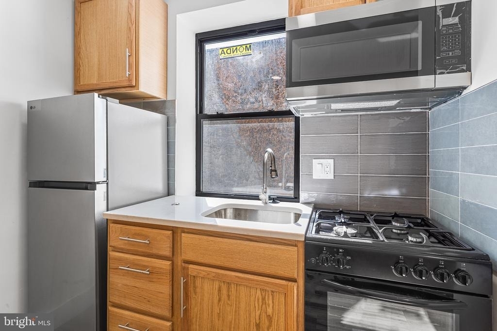 1224 Chancellor Street - Photo 8