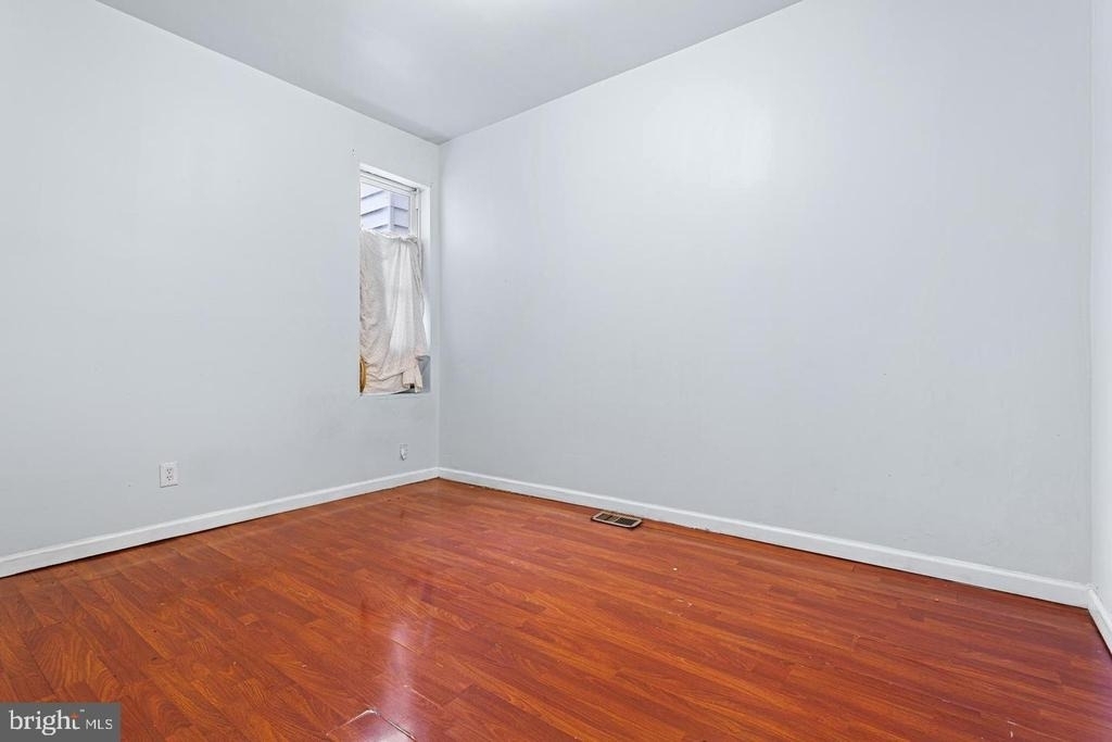 5446 Walnut Street - Photo 6
