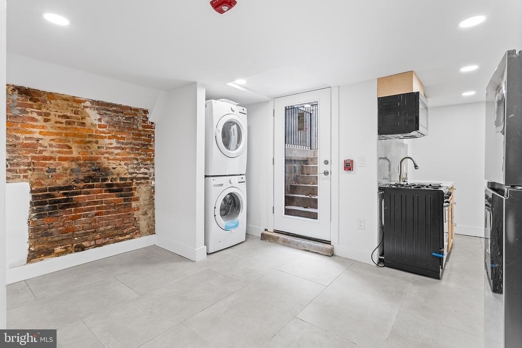1224 Chancellor Street - Photo 9