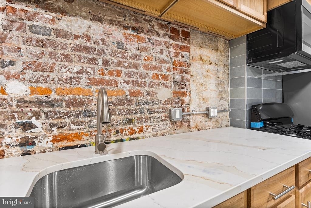 1224 Chancellor Street - Photo 11