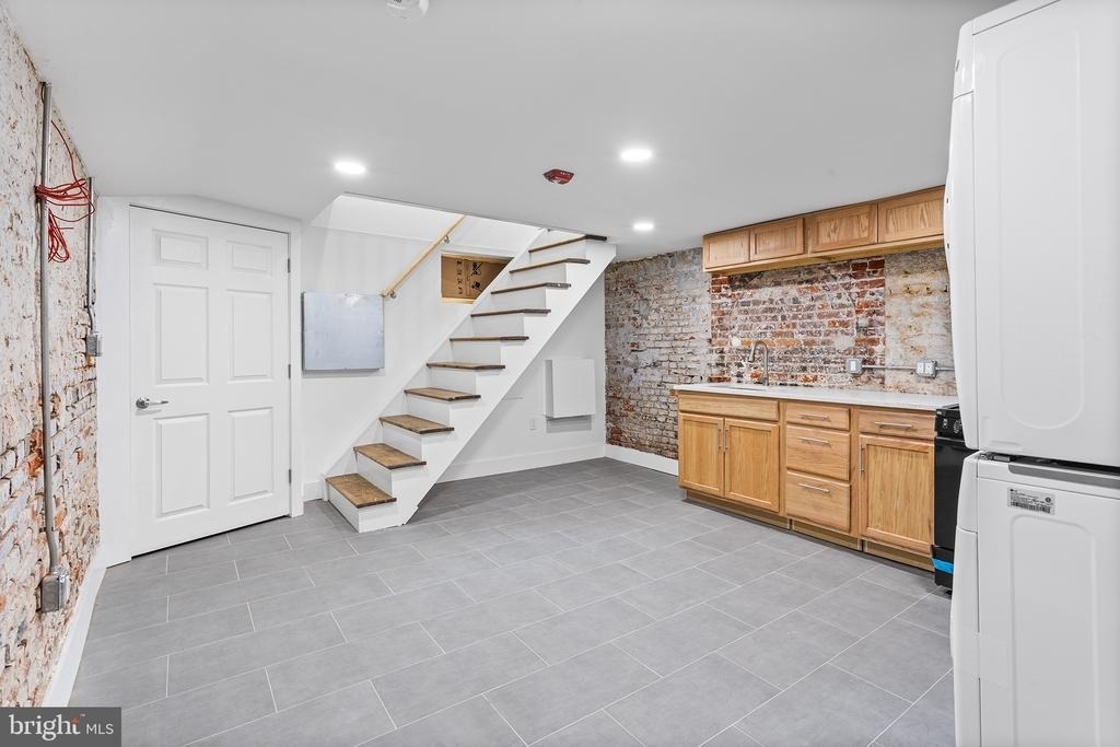 1224 Chancellor Street - Photo 7
