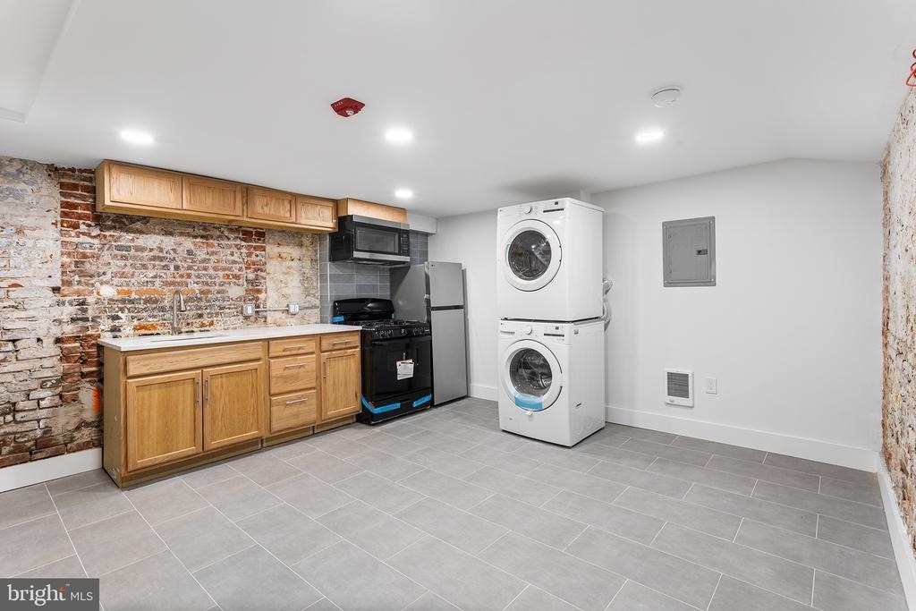 1224 Chancellor Street - Photo 6