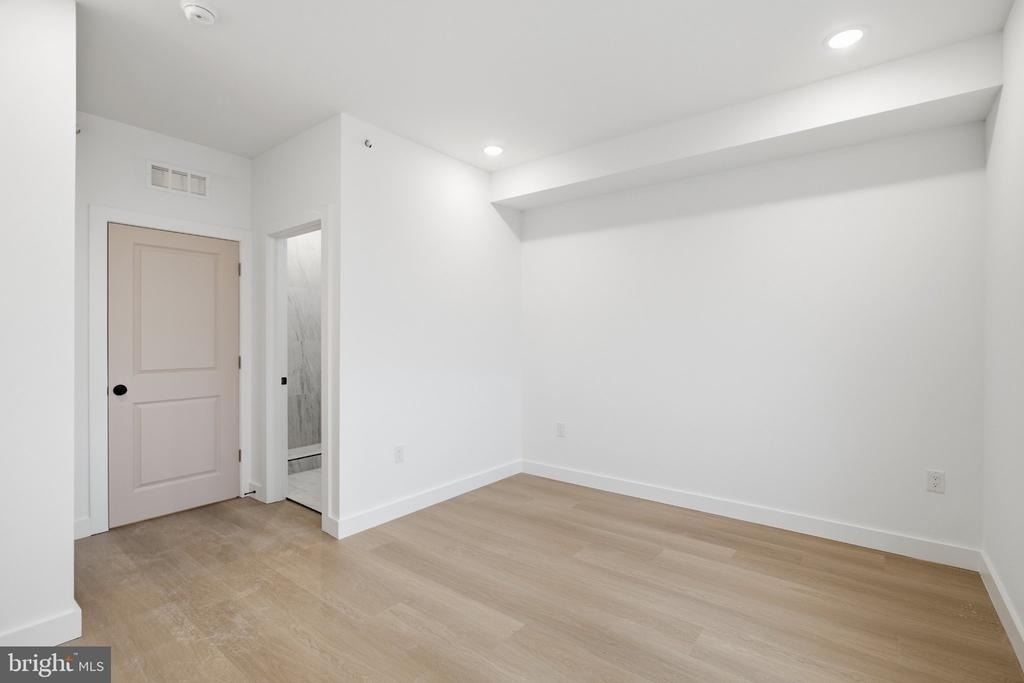 2449 N 6th Street - Photo 12