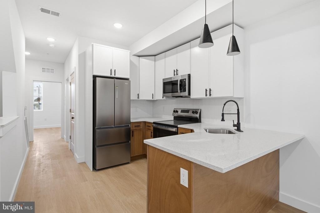2449 N 6th Street - Photo 0