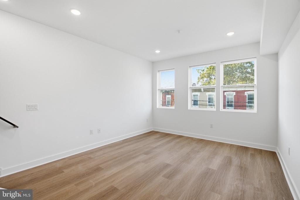 731 W Huntingdon Street - Photo 7