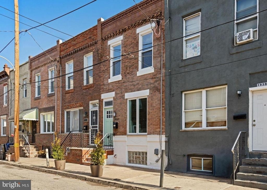1937 S Lambert Street - Photo 30