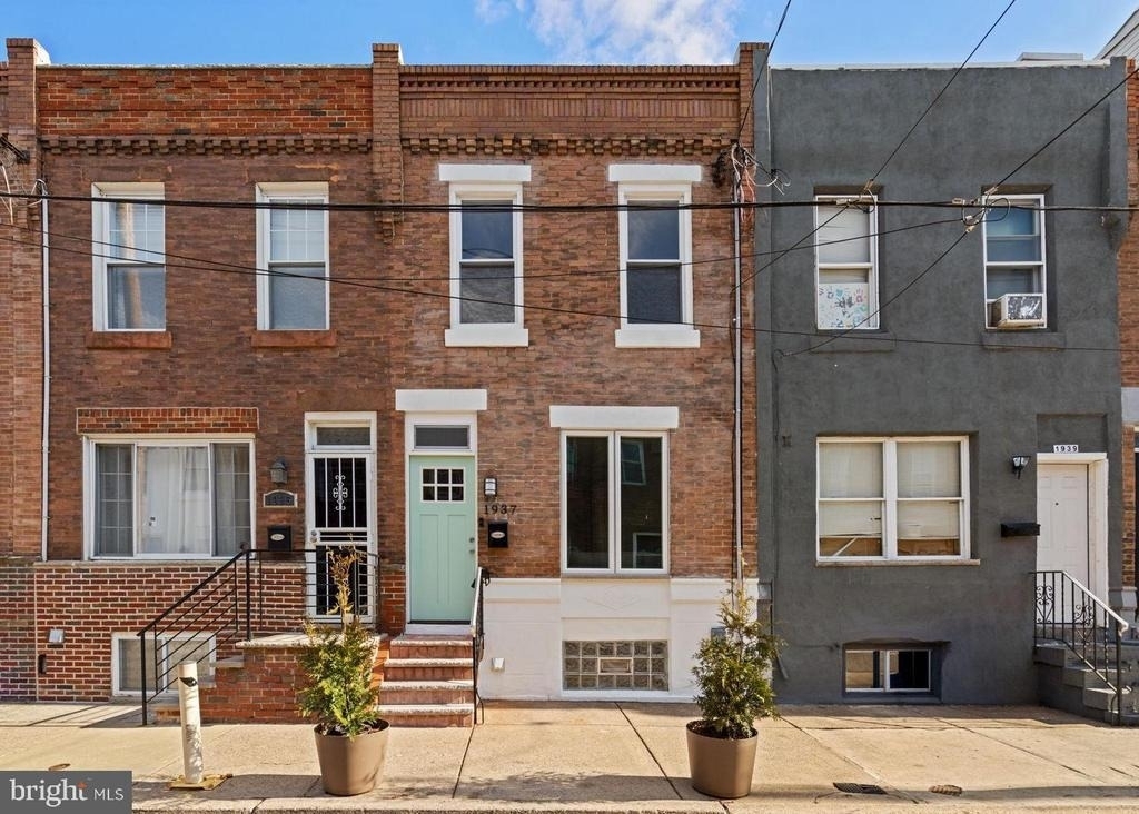 1937 S Lambert Street - Photo 32