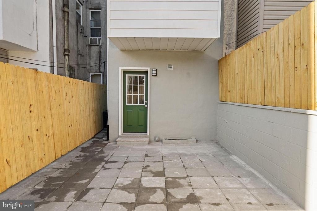 1937 S Lambert Street - Photo 23
