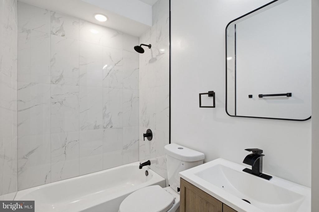 731 W Huntingdon Street - Photo 6