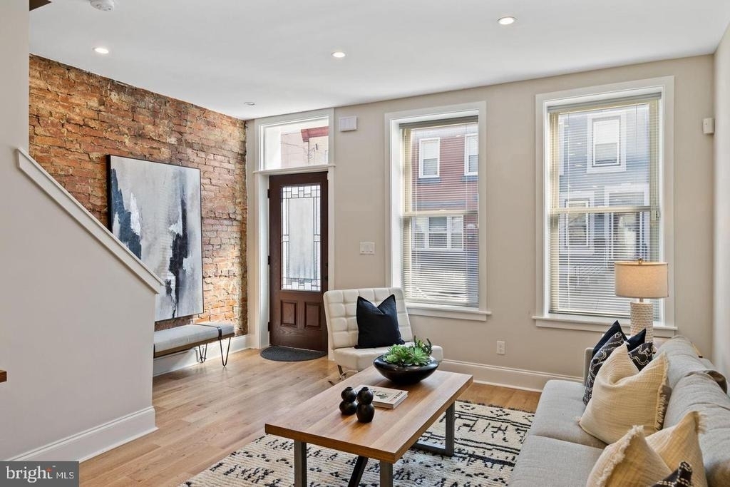1406 S 23rd Street - Photo 4