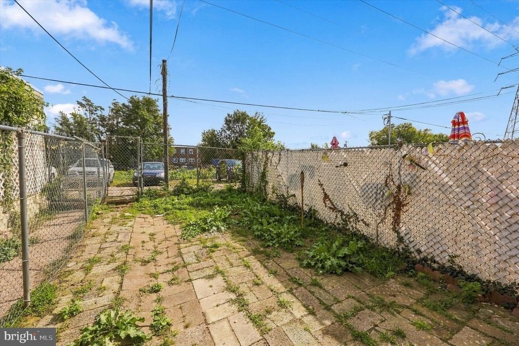 4629 Tampa Street - Photo 18
