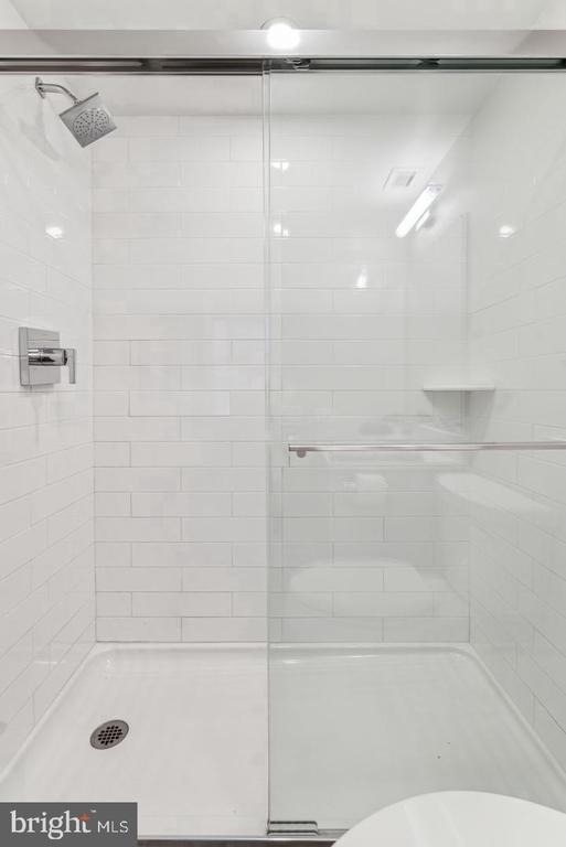 875 Sansom Street - Photo 19