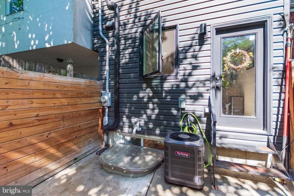 2138 Pierce Street - Photo 11