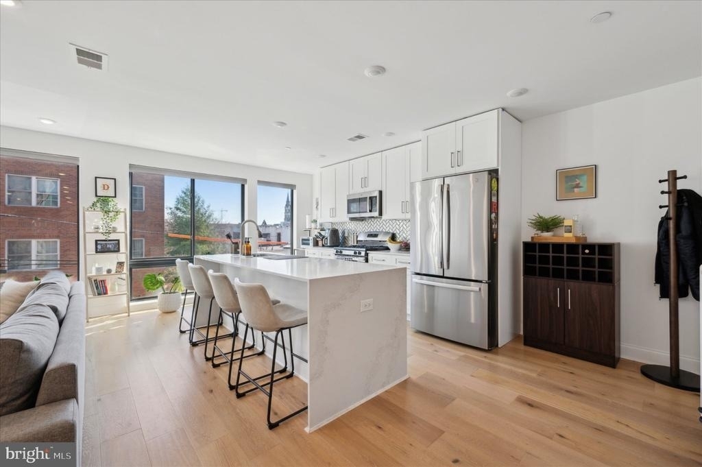 1316 N Franklin Street - Photo 7