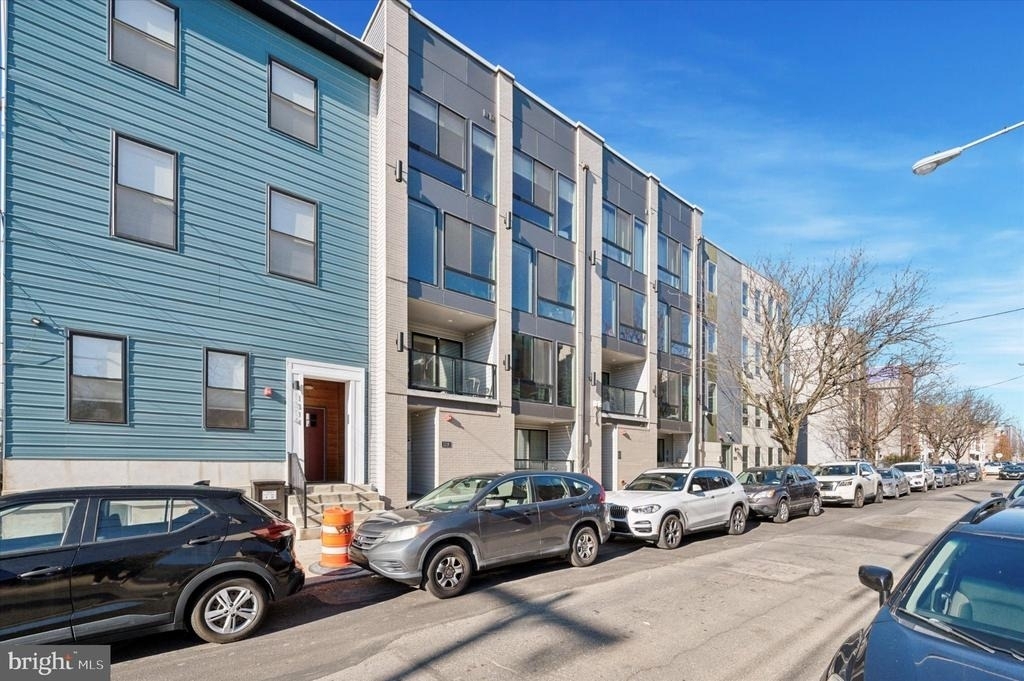 1316 N Franklin Street - Photo 2