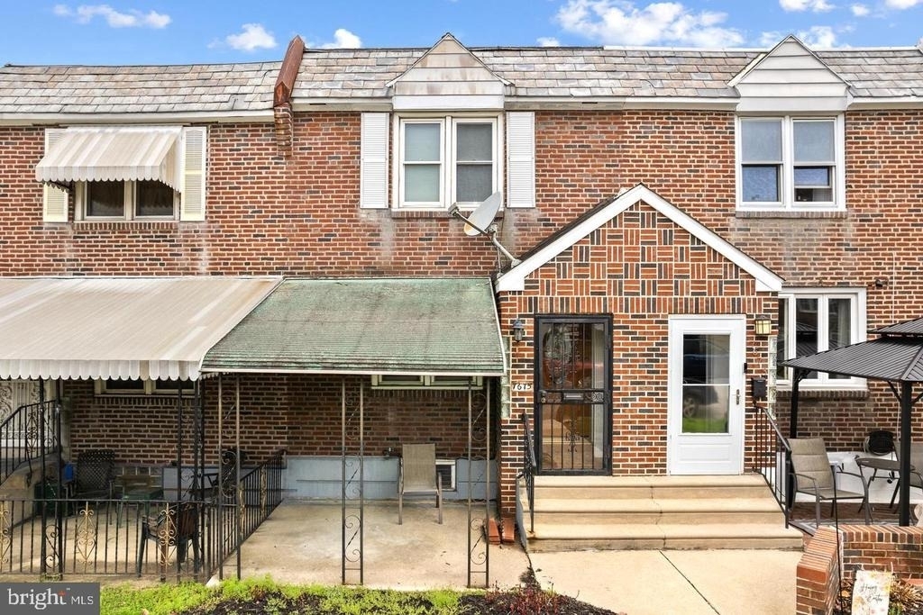 7675 Overbrook Avenue - Photo 12